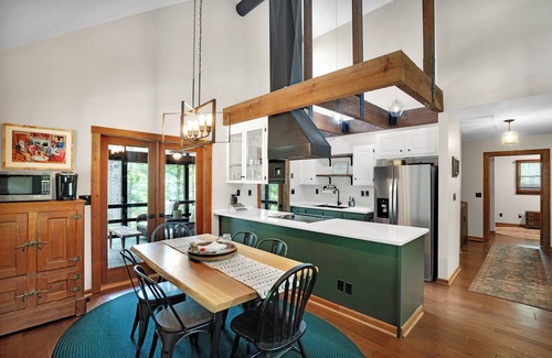 Cleveland House | Secluded 3 bedroom cabin surrounded by a nature preserve, lakes, and trails!