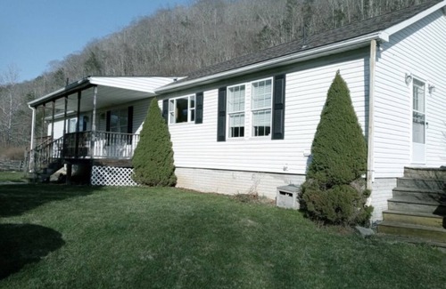 Monterey House | Secluded 3 bedroom home with creek in the back yard