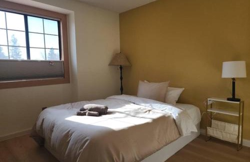 Antioch House | Secluded 3BR in Heart of 94531