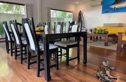 Lian Villa | Secluded 4BD Beach Villa, Fast Wifi, Pet Friendly