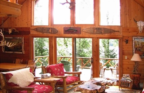 Schroon Lake Cabin | Secluded Adirondack Lakefront Retreat- Running Deer Lodge