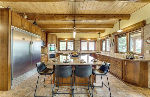 Angel Fire Cabin | Secluded Angel Fire Retreat: Deck + Stunning View!