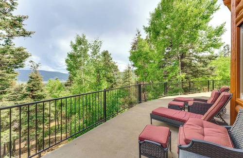 Angel Fire Cabin | Secluded Angel Fire Retreat: Deck + Stunning View!