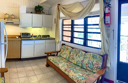 Flamenco Apartment | Secluded Apt. for a Quiet, Restful Escape on Tamarindo Beach