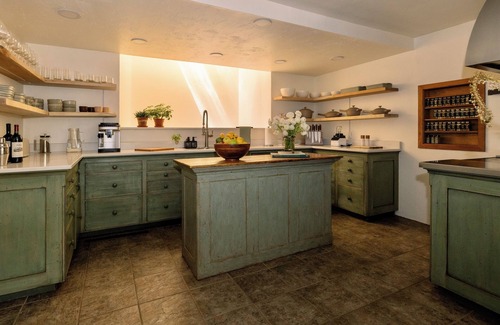 Roxbury House | Secluded Architectural gem in the heart of Roxbury - Modern, Chic & Dreamy Pool