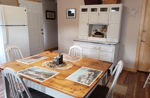 Calvin House | Secluded, authentic farmstead, built in 1899, fully refurbished in 2019.