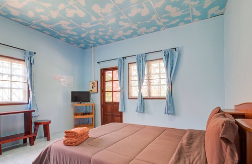 Na Thon House | Secluded Beach Bungalow w/ WiFi & Kitchen -Standard A