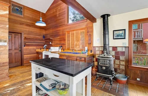 Arch Cape House | Secluded beachfront home with Pacific Ocean views, fireplace, game room, grill