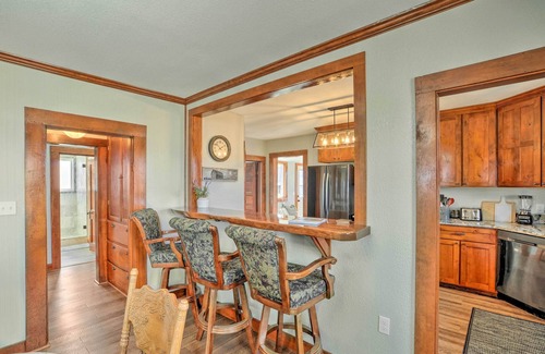 Bonanza House | Secluded Bonanza Home w/Antique Furnishings