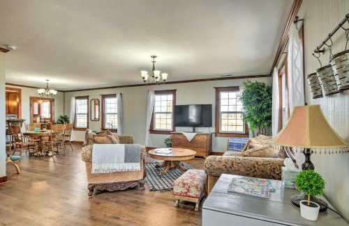 Bonanza House | Secluded Bonanza Home with Antique Furnishings