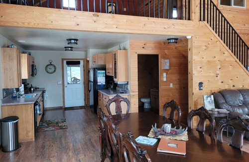 Deadwood Cabin | Secluded Cabin in the Beautiful Black Hills! Admire the Breathtaking Scenery!