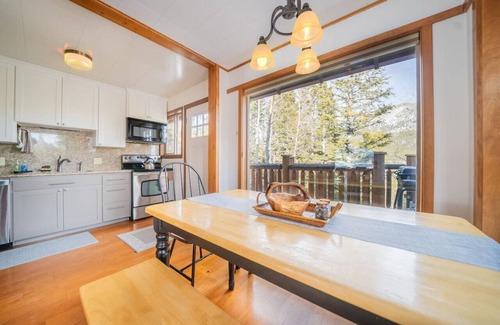 Estes Park Cabin | Secluded cabin on 10 acres. Brook, wildlife, views