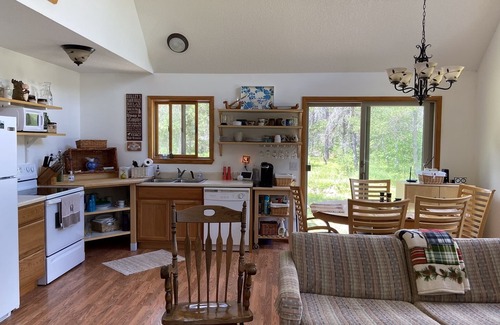 Lewiston House | Secluded cabin on 20 acres in the heart of a pine forest