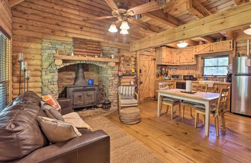 Hueytown House | Secluded Cabin with Fishing Pond near Hunting!