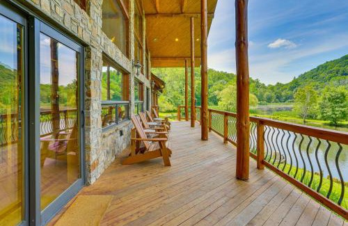 Great Meadows House | Secluded Cabin with Boats Less Than 6 Mi to Jenny Jump!