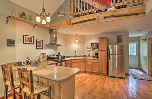 Casper Cabin | Secluded Casper Mtn Cabin: Fire Pit, 12 Mi to Town