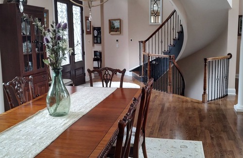Stevensville House | Secluded Castle at Love Point
