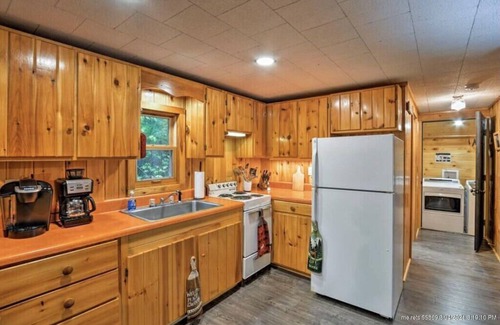 Greenville Cabin | Secluded comfort only minutes to lake