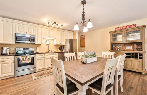 East Jewett Condo | Secluded condo between Windham and Hunter Mountain!