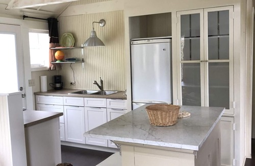 Murray Harbour Cottage | Secluded cottage situated on the rocky shores of Eastern PEI