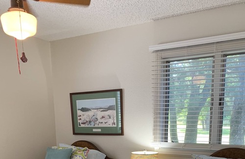 Gordonville Cottage | Secluded Cottage on a Private Lake