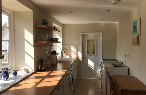 Westleigh Cottage | Secluded Cottage with extensive private garden