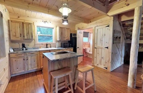 Glenmont Cabin | Secluded Country Cabin, Black Creek Retreat, Holmes County Ohio, HotTub, WiFi