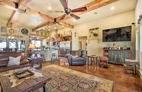 Blanco House | Secluded Country Hideaway w/Fire Pit & Pool!