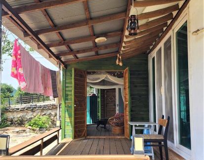 Jangsu House | Secluded Country House between Jirisan Mt and Deogyusan Mt