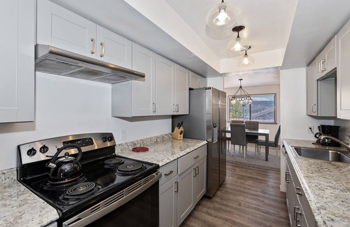 Fawnskin House | Secluded Dog Friendly Mountain Retreat Close Attractions, Ski Slopes