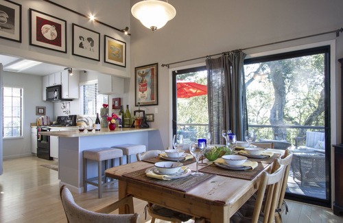 Santa Rosa House | Secluded Dream Vacation: Wine Country! Massage Therapy/Private Chef