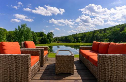 Austerlitz House | Secluded Estate w Guest House Private Pond Gym Movie Theater Sunny Pond