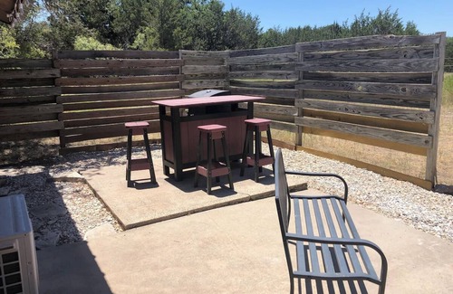 Paluxy Cabin | Secluded, family friendly, cabin located on 140 acre wildlife refuge.