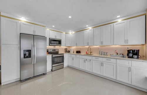 Woodbourne House | Secluded Family Haven ~ Yard ~ GameRoom ~ Fire Pit