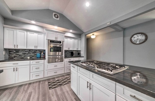 Old Jamestown House | Secluded Florissant Home w/Private Hot Tub!