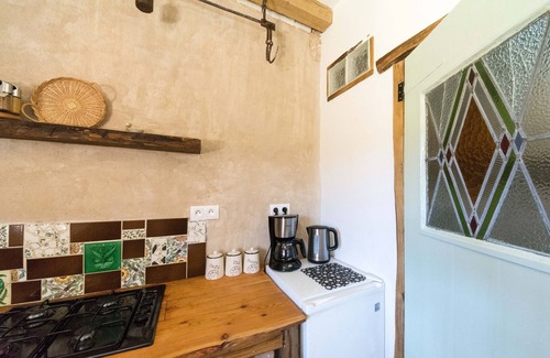 La Gonterie-Boulouneix House | Secluded gite rural 6 kilometres from Brantome, both calming and energising