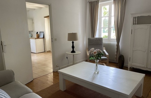 Cuzorn Cottage | Secluded Gite, private garden, large heated pool, tranquil setting