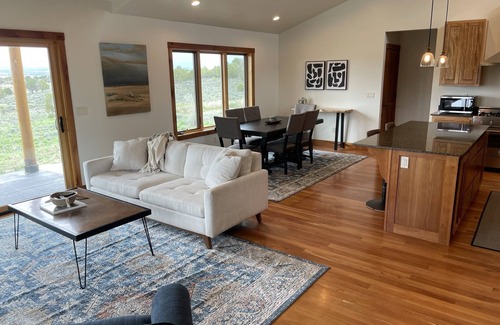 Ignacio House | Secluded Home - San Juan Views