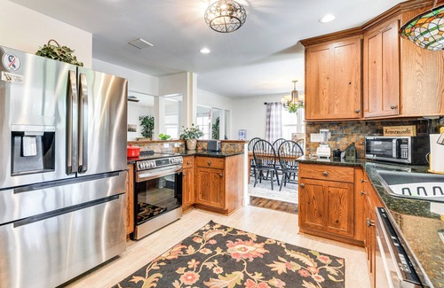 Wilsons House | Secluded Home w/2-Acre Fishing Pond