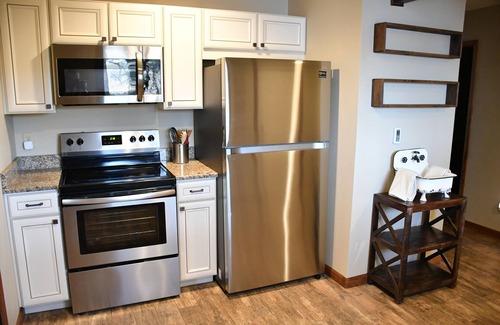 Reeders House | Secluded House in the Poconos with two private floors and a beautiful lake view!