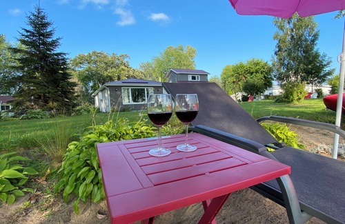 Carrying Place Cottage | Secluded Lakefront Cottage in Prince Edward County Ontario for rent.