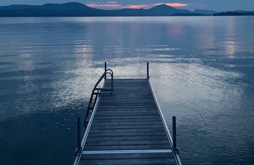 Newport House | Secluded lake house retreat with private dock and ski/hiking trail access