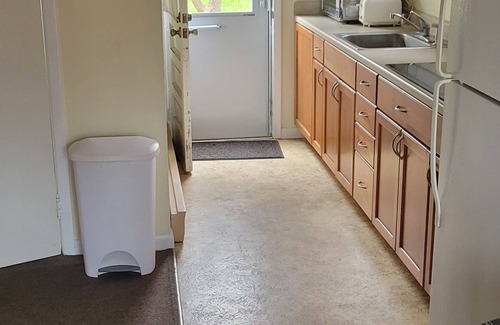 Southold Cottage | Secluded Lakefront Cottage Near Town Beaches and North Fork Wineries