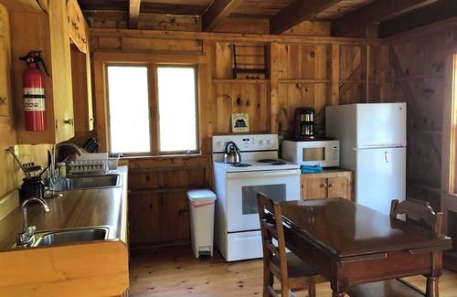 Bremen Cottage | Secluded Lakefront Cottage on 5 acres. Very private, family friendly.