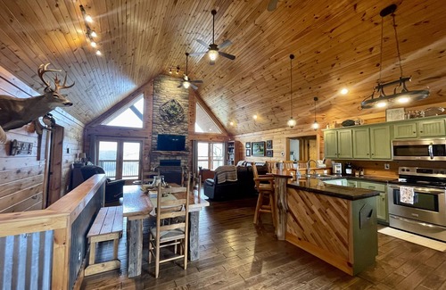 Etoile Cabin | Secluded lakeside cabin, with a salt water pool & hot tub, on 25 acres!