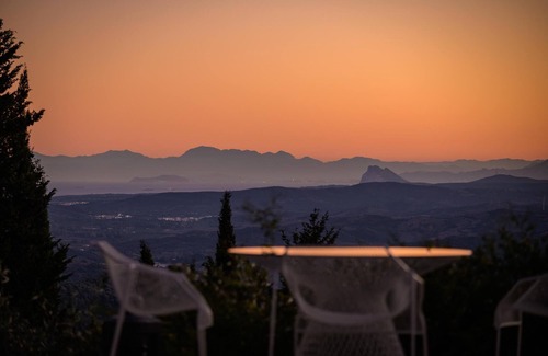 Gaucin Villa | Secluded location with fantastic views of Morocco