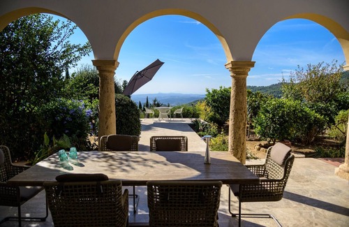 Gaucin Villa | Secluded location with fantastic views of Morocco