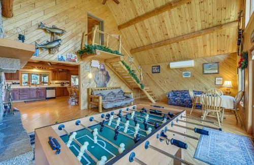 Finlayson House | Secluded Log Cabin Less Than 1 Mi to Munger State Trail!