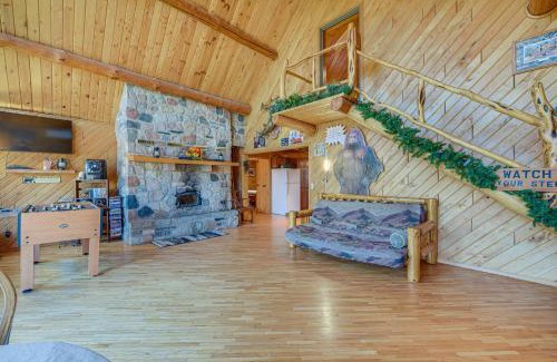 Finlayson House | Secluded Log Cabin Less Than 1 Mi to Munger State Trail!