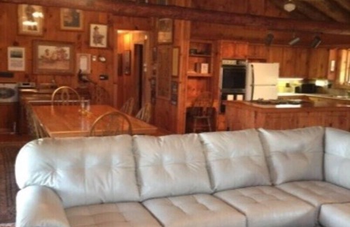 Lexington Cabin | Secluded Log cabin overlooking the Maury River Outside of Lexington , Va